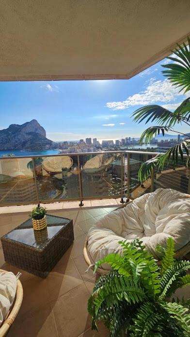 Esmeralda Suites Sunrise Con Piscina Calpe Bagian luar foto